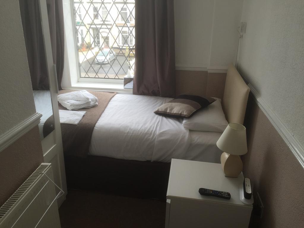 Andora Guest House Southport Zimmer foto